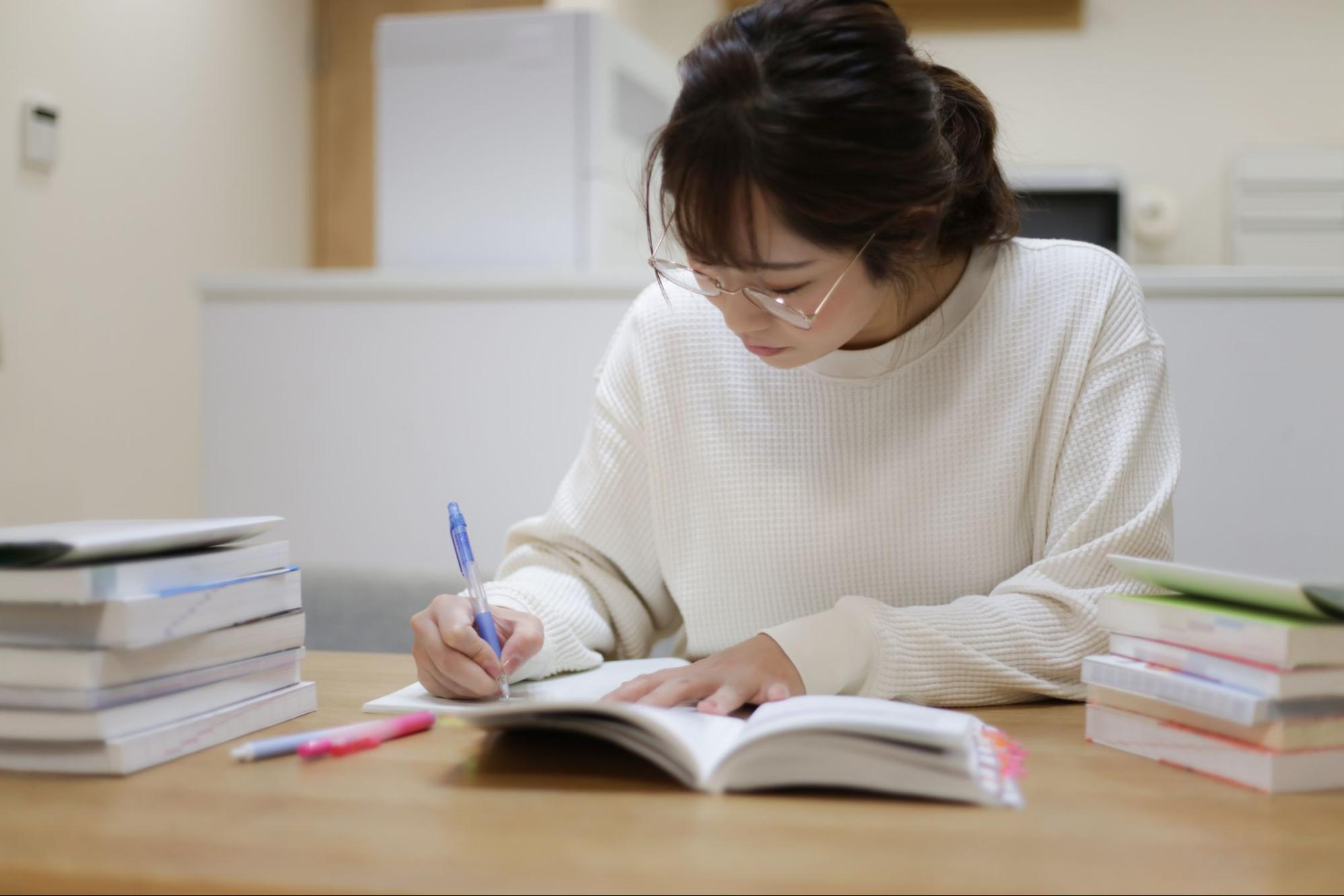 教育訓練給付金 英語