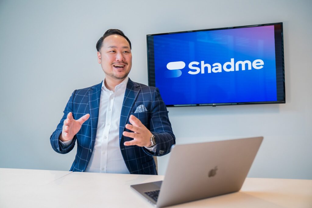 シャドミーについて語る株式会社Morrow World代表取締役社長 諸澤良幸